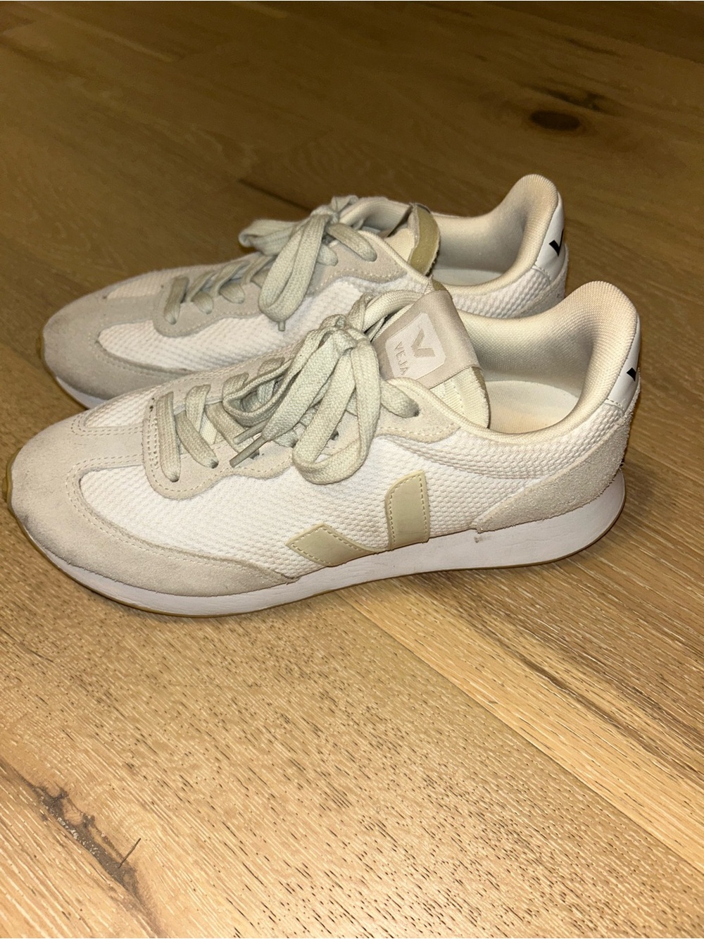 Veja Women’s White & Beige Retro Runner Sneakers - Picture 2 of 4